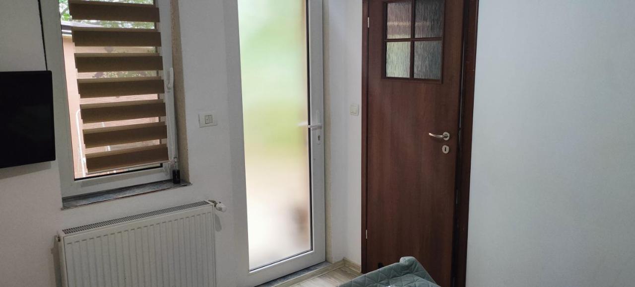 Casa Magnolia Hotel Douăzeci şi Trei August Buitenkant foto